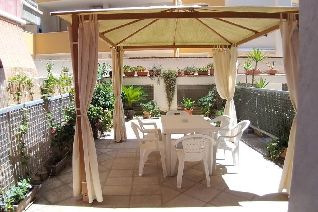 A Fronte Mare Apartment *